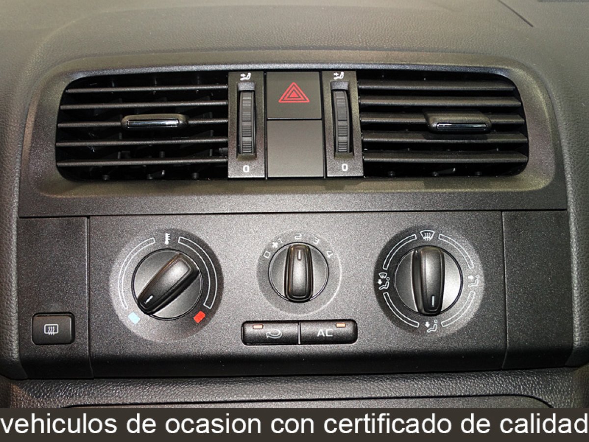 Foto Skoda Fabia 20