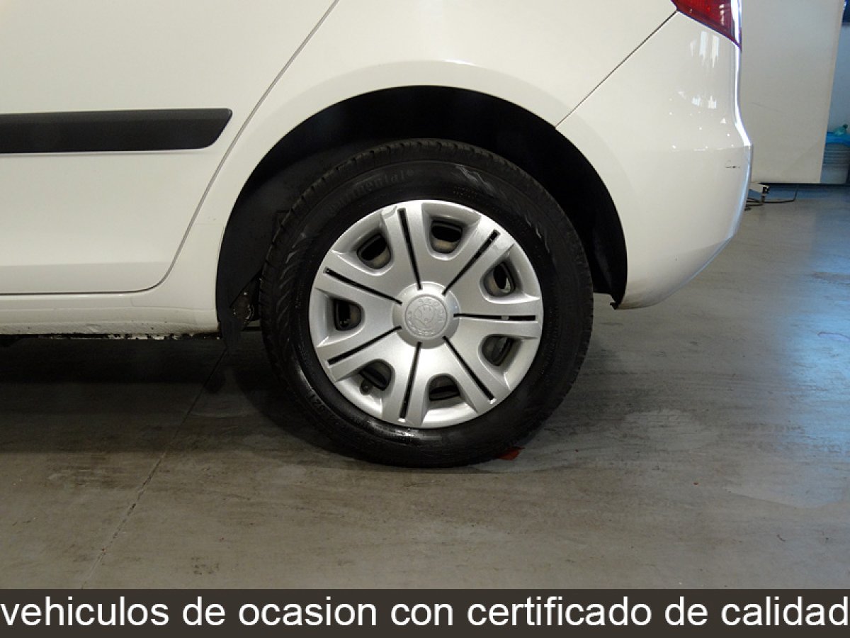 Foto Skoda Fabia 23