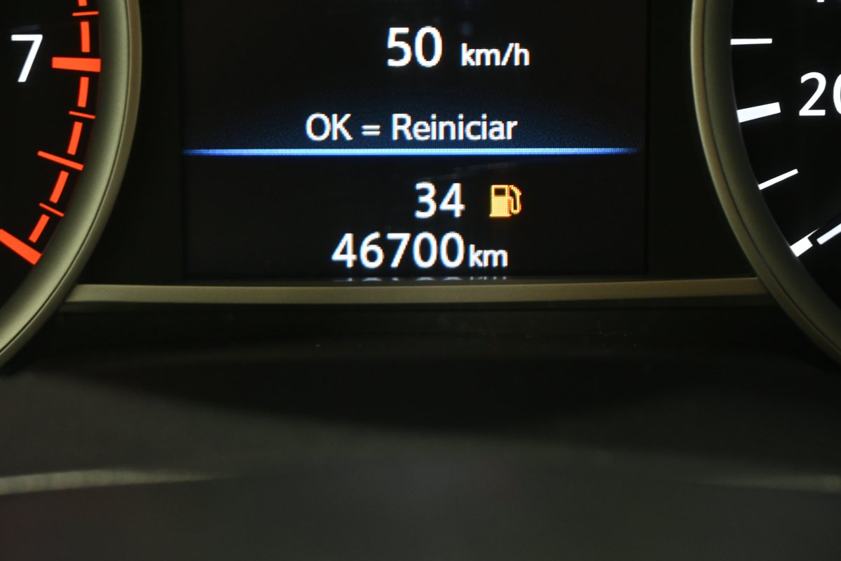Foto Nissan Micra 12