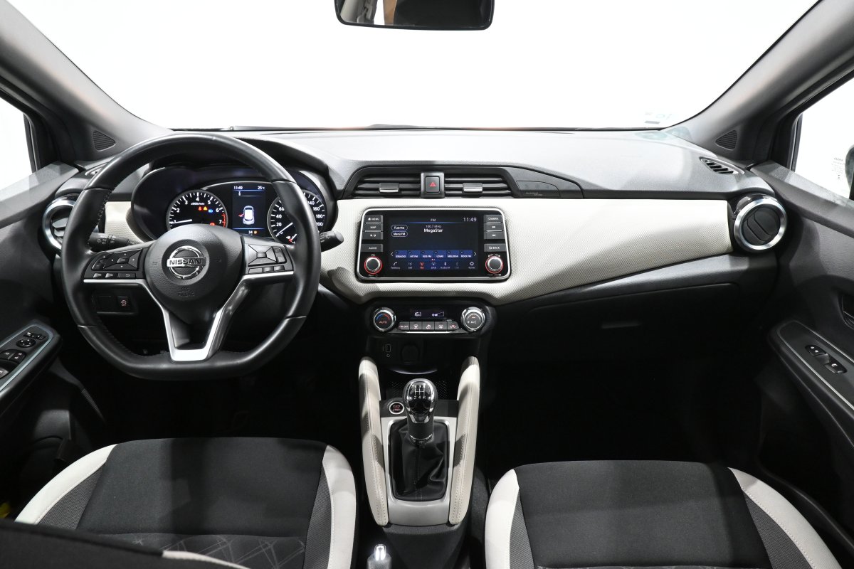 Foto Nissan Micra 18