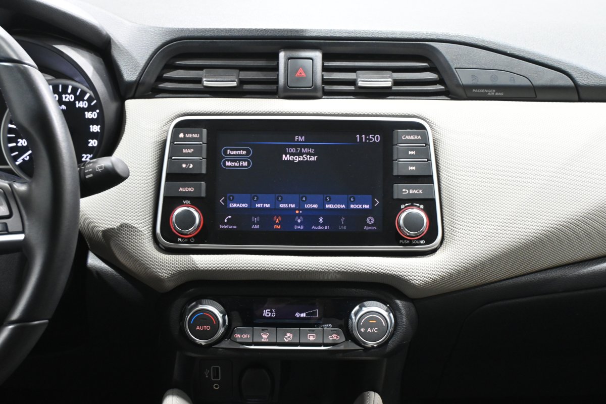 Foto Nissan Micra 14