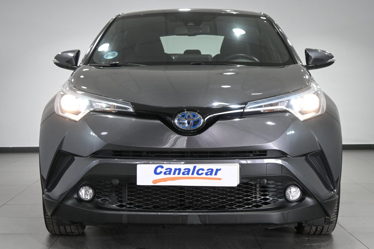 Foto Toyota C-HR 2