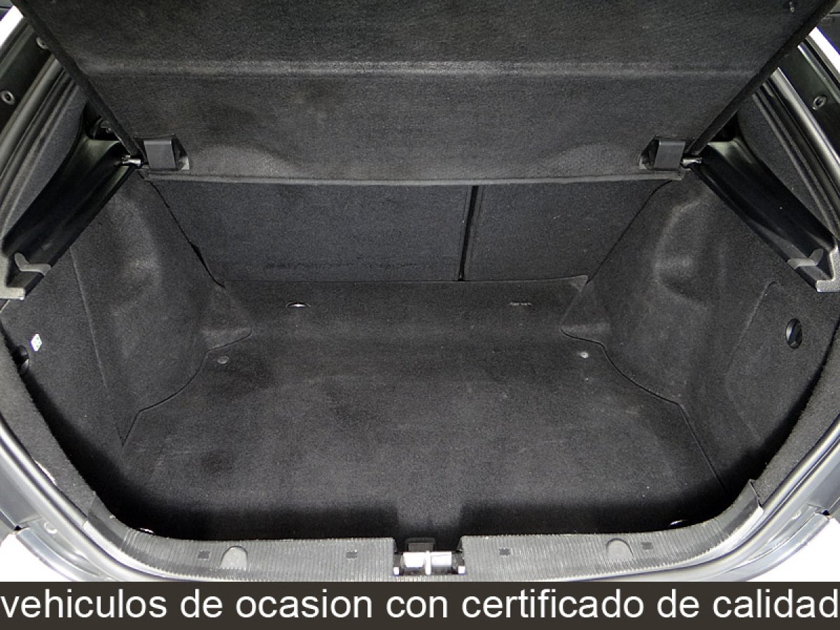 Foto Mercedes-Benz CLC 18