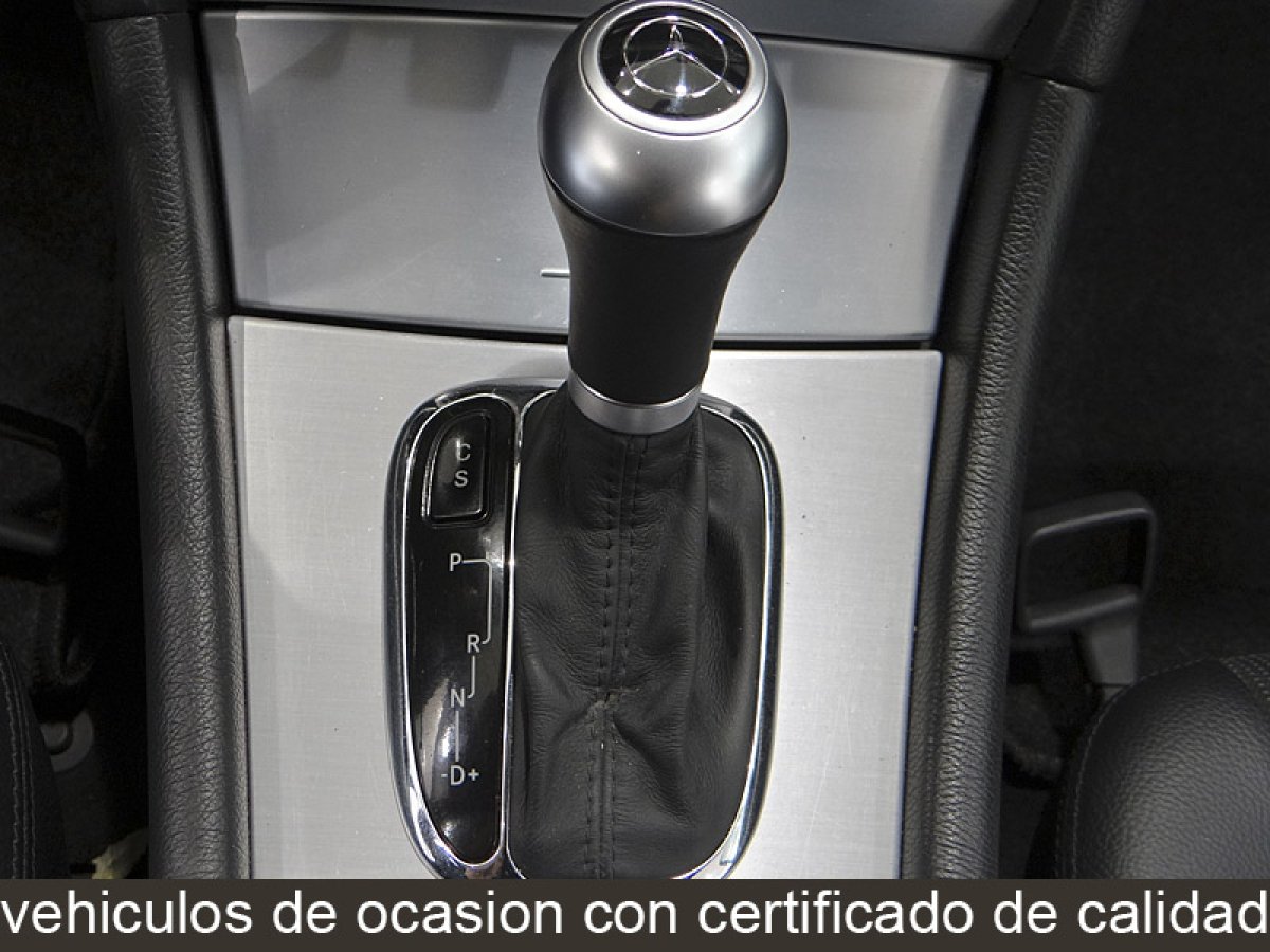 Foto Mercedes-Benz CLC 26
