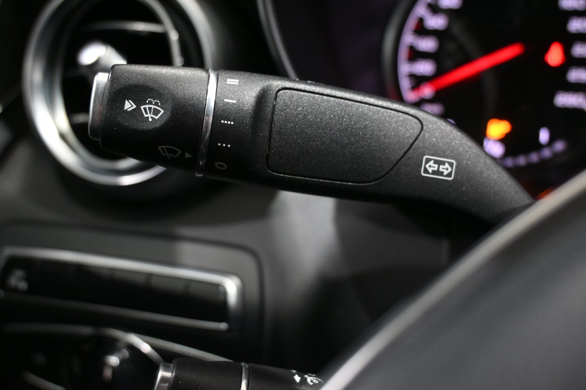 Foto Mercedes-Benz C 25