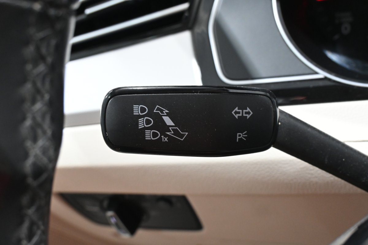 Foto Volkswagen Passat 19