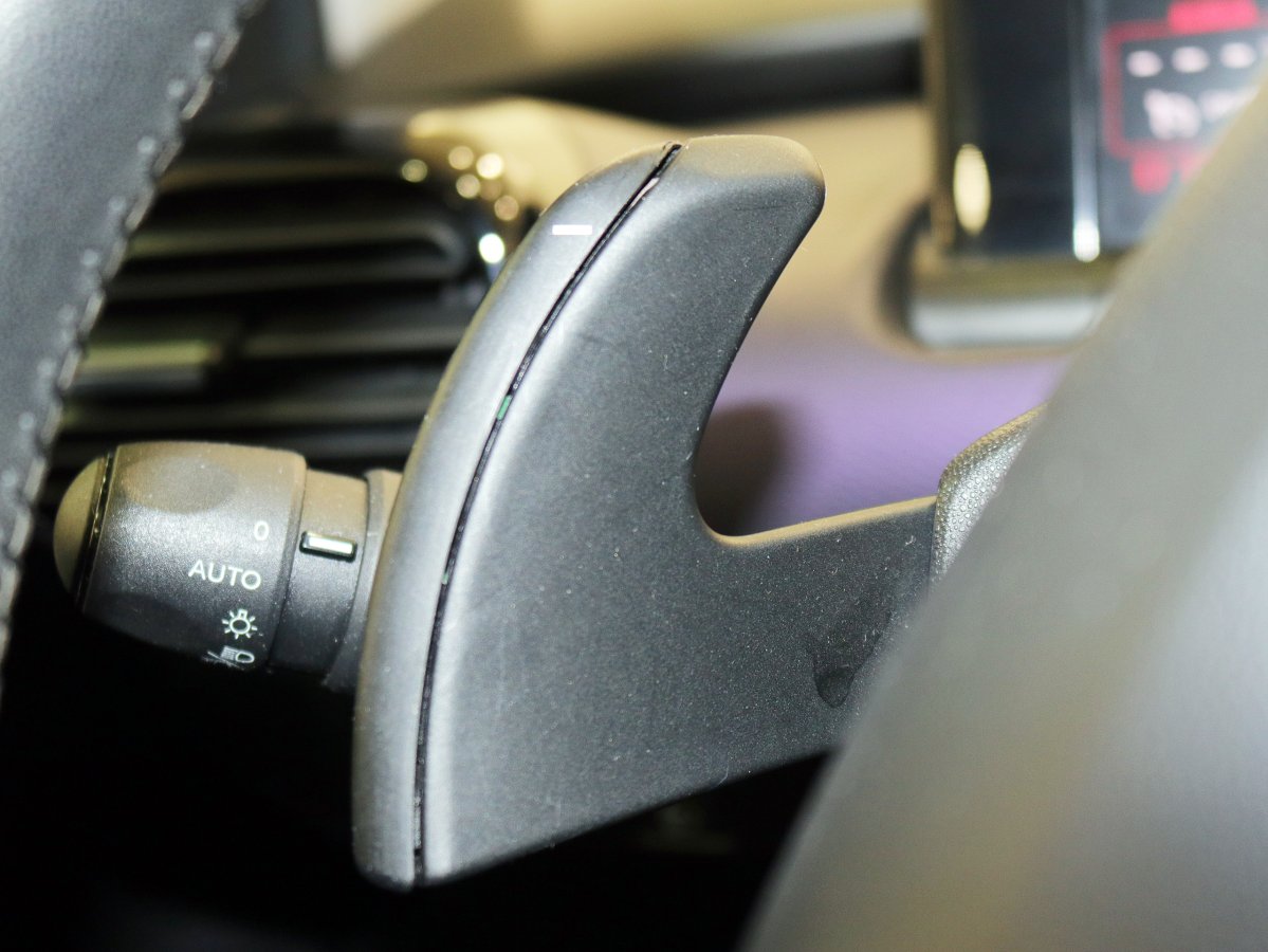 Foto Citroen C4 Cactus 30