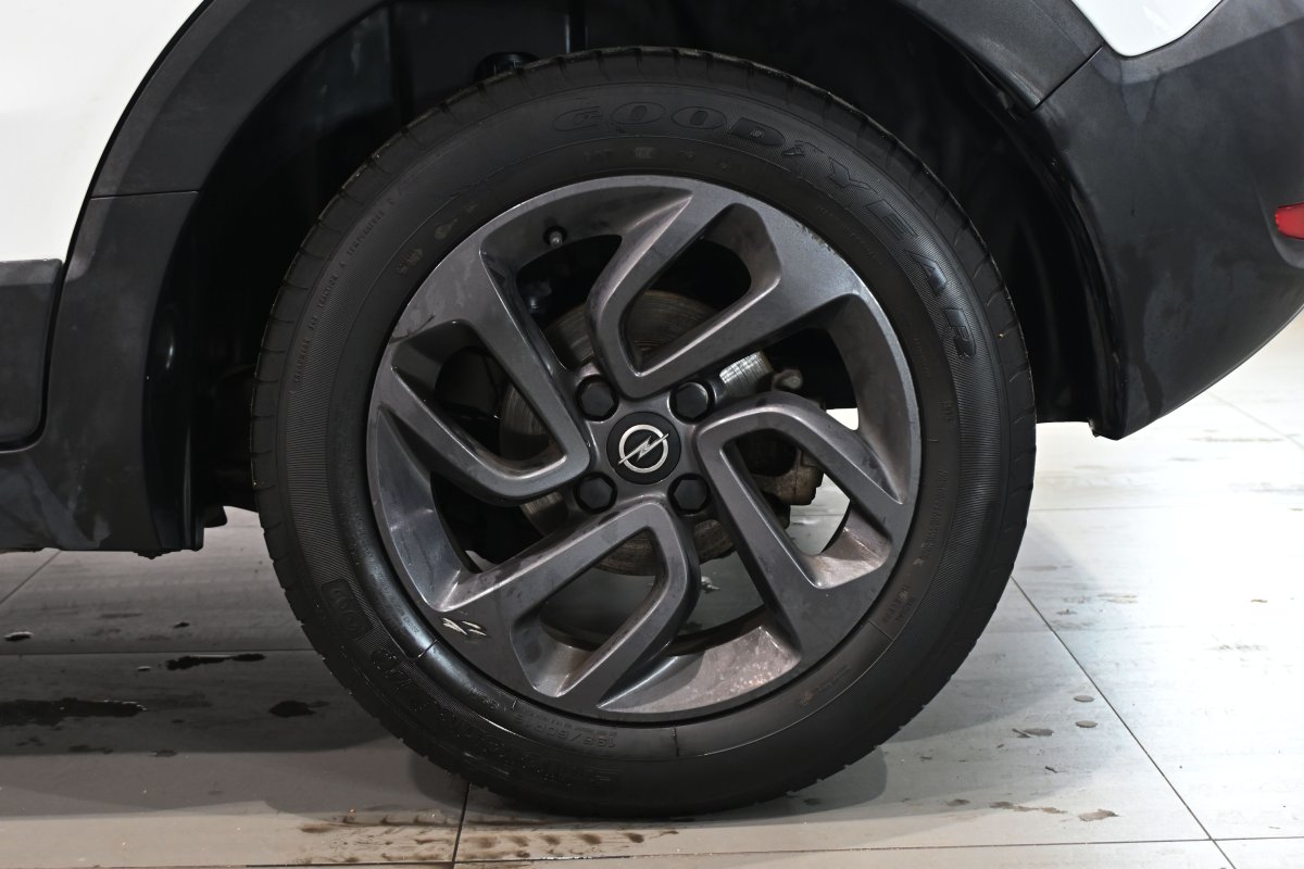 Foto Opel CROSSLAND 29