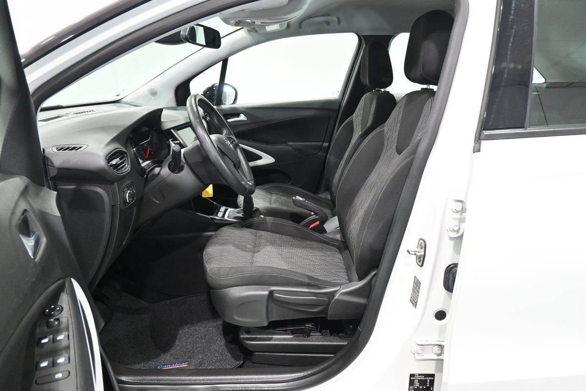 Foto Opel CROSSLAND 10