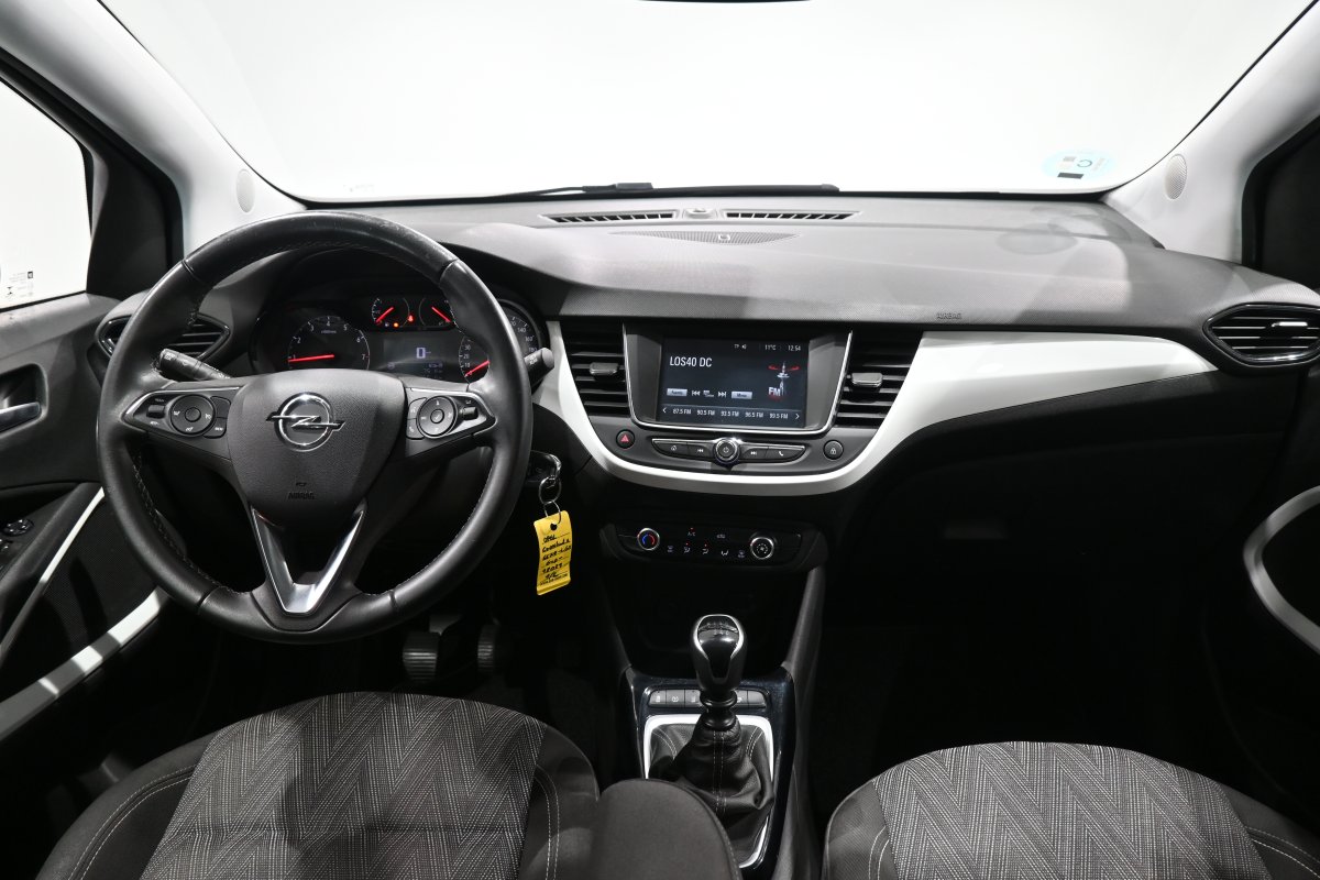 Foto Opel CROSSLAND 18