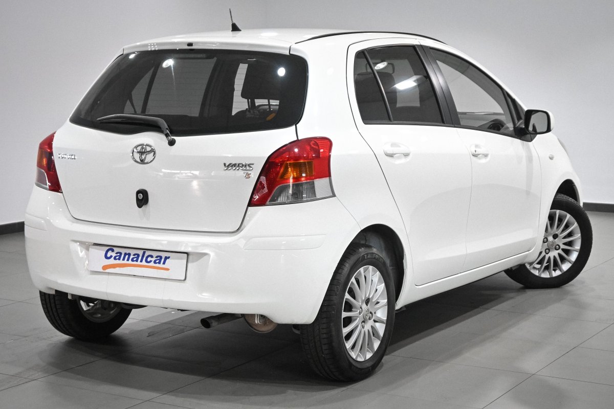 Foto Toyota Yaris 4