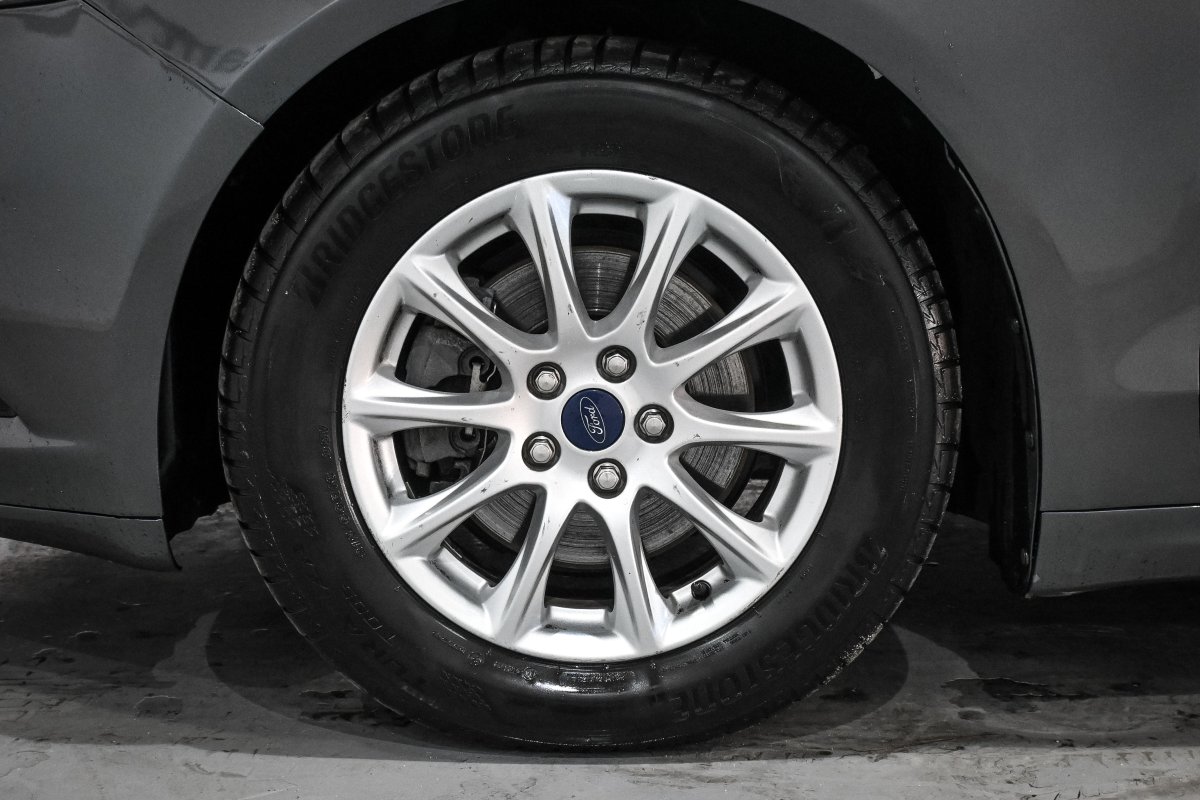 Foto Ford Mondeo 32