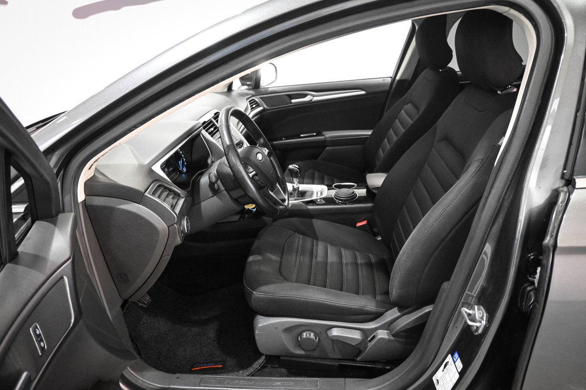 Foto Ford Mondeo 11