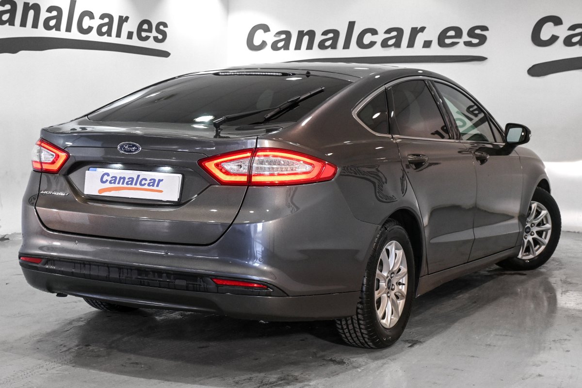 Foto Ford Mondeo 5