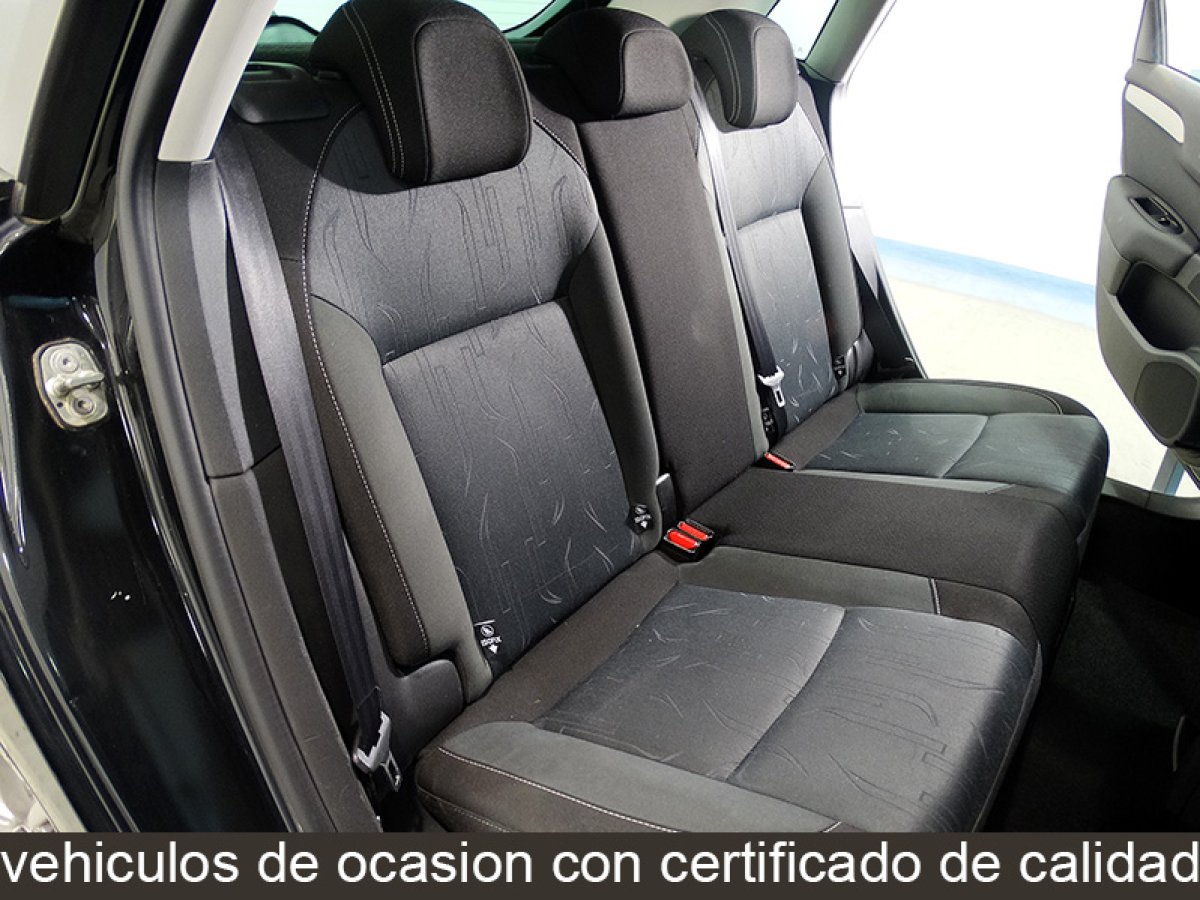 Foto Citroen C4 19