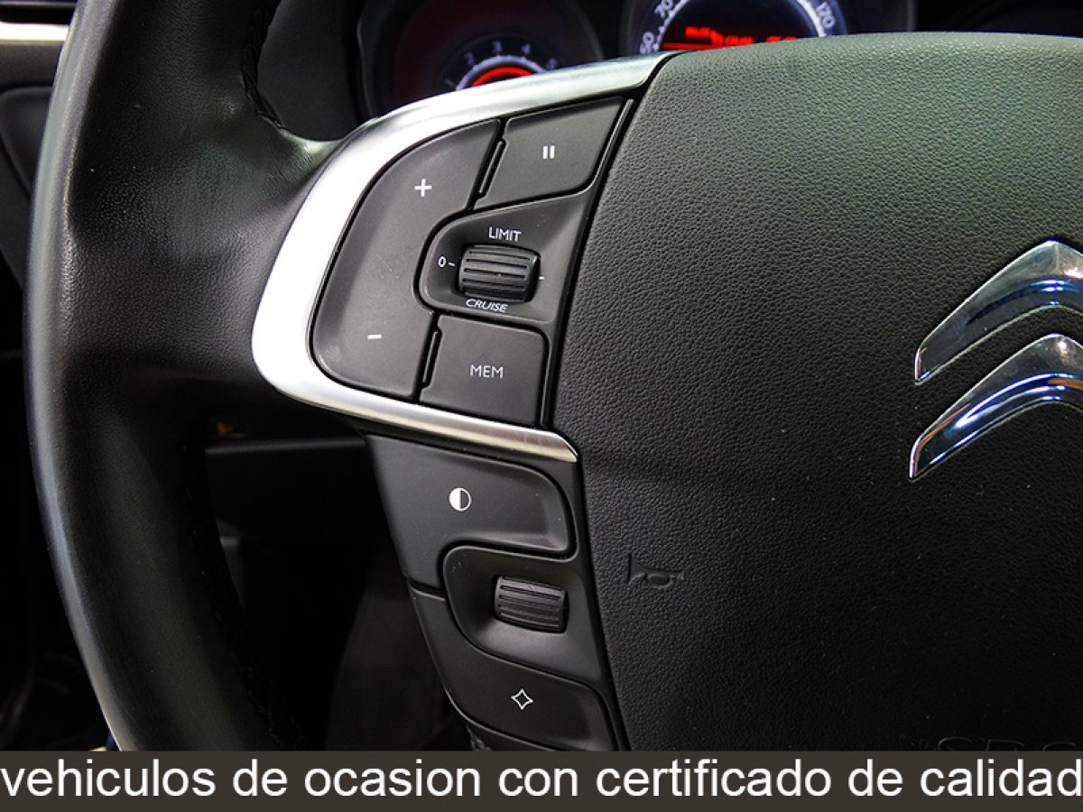 Foto Citroen C4 24