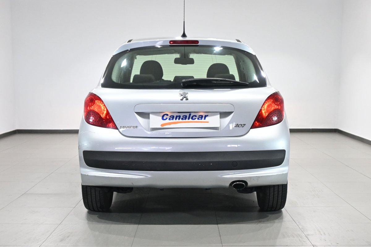 Foto Peugeot 207 5