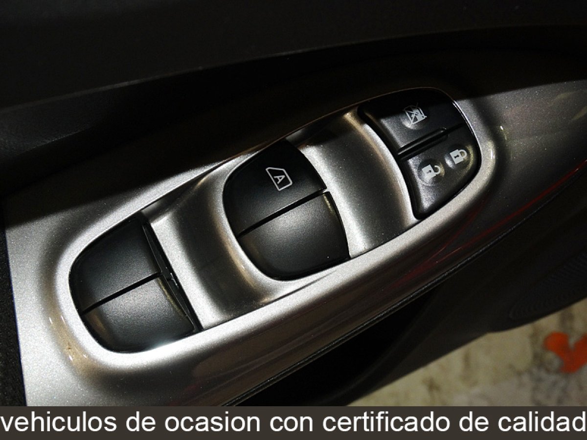 Foto Nissan Juke 23