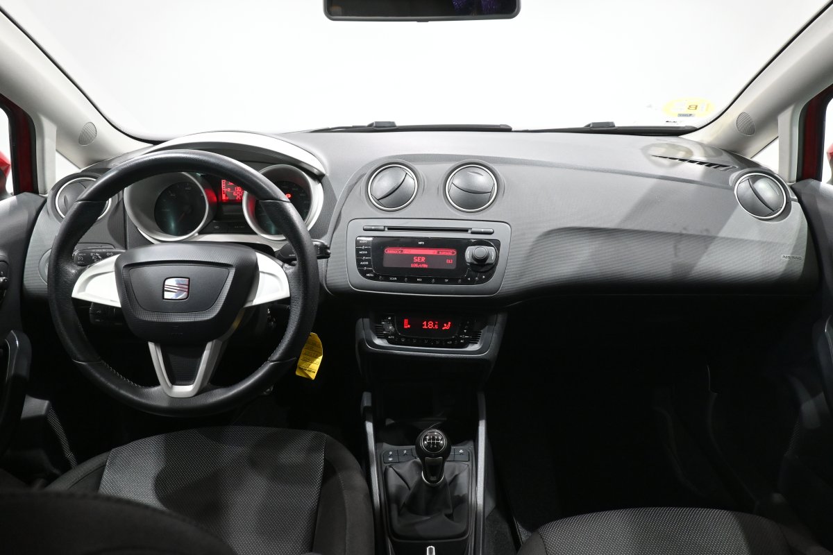 Foto Seat Ibiza 15