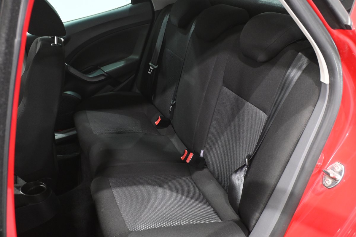 Foto Seat Ibiza 11