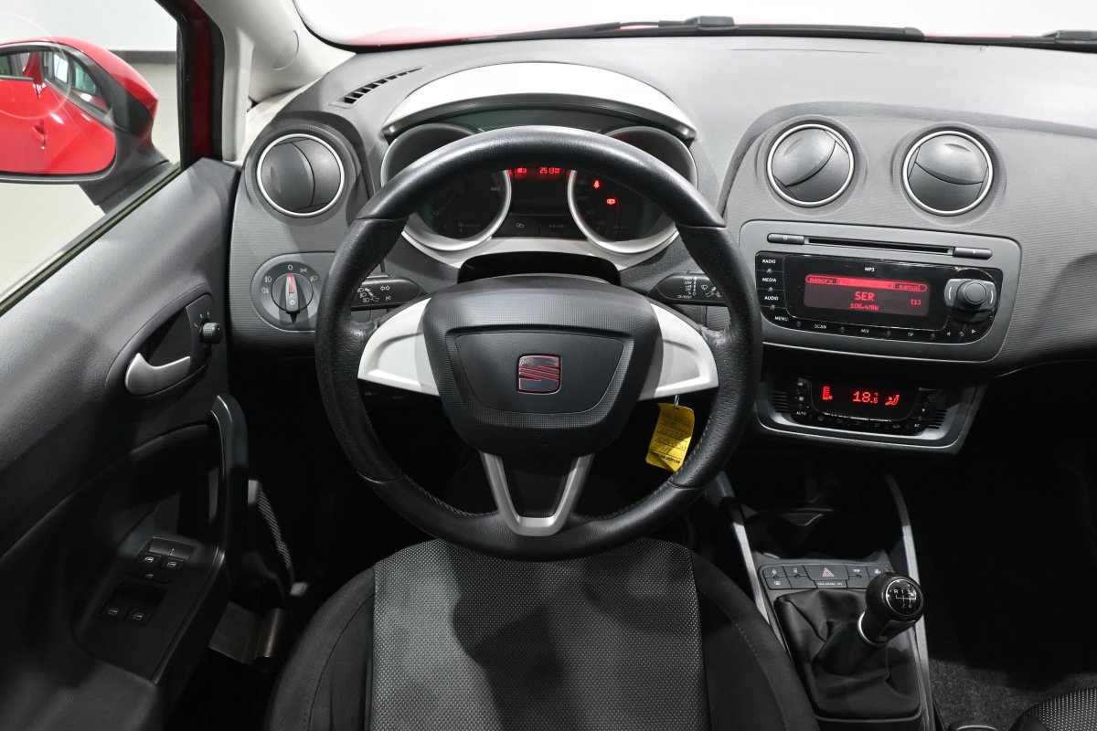 Foto Seat Ibiza 16
