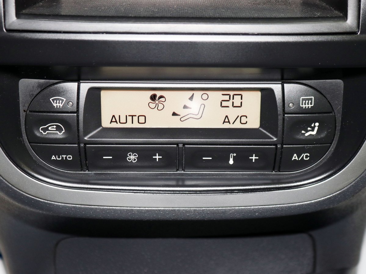 Foto Citroen C3 18