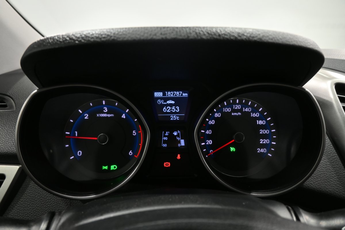 Foto Hyundai i30 14