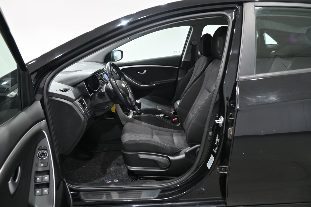 Foto Hyundai i30 10