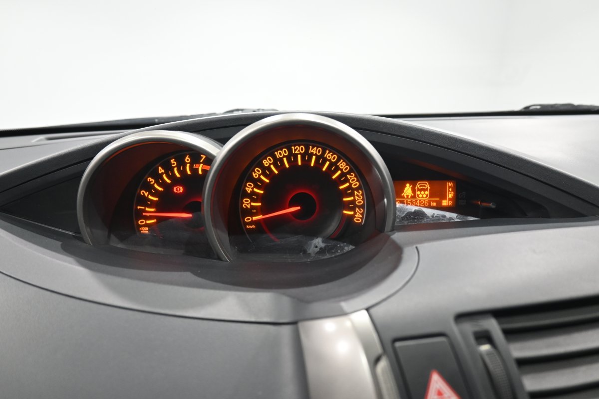 Foto Toyota Verso 13