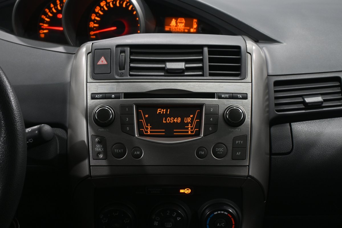 Foto Toyota Verso 14