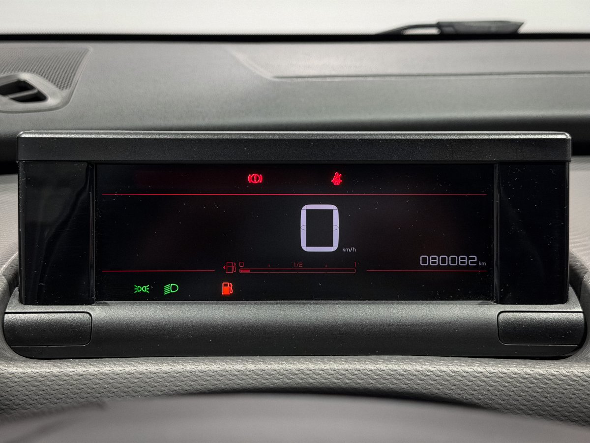 Foto Citroen C4 Cactus 14