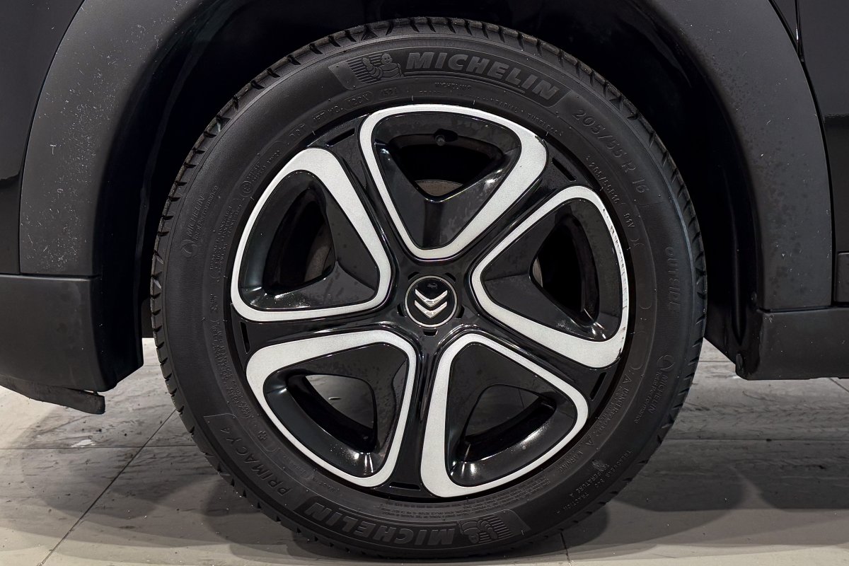 Foto Citroen C4 Cactus 25