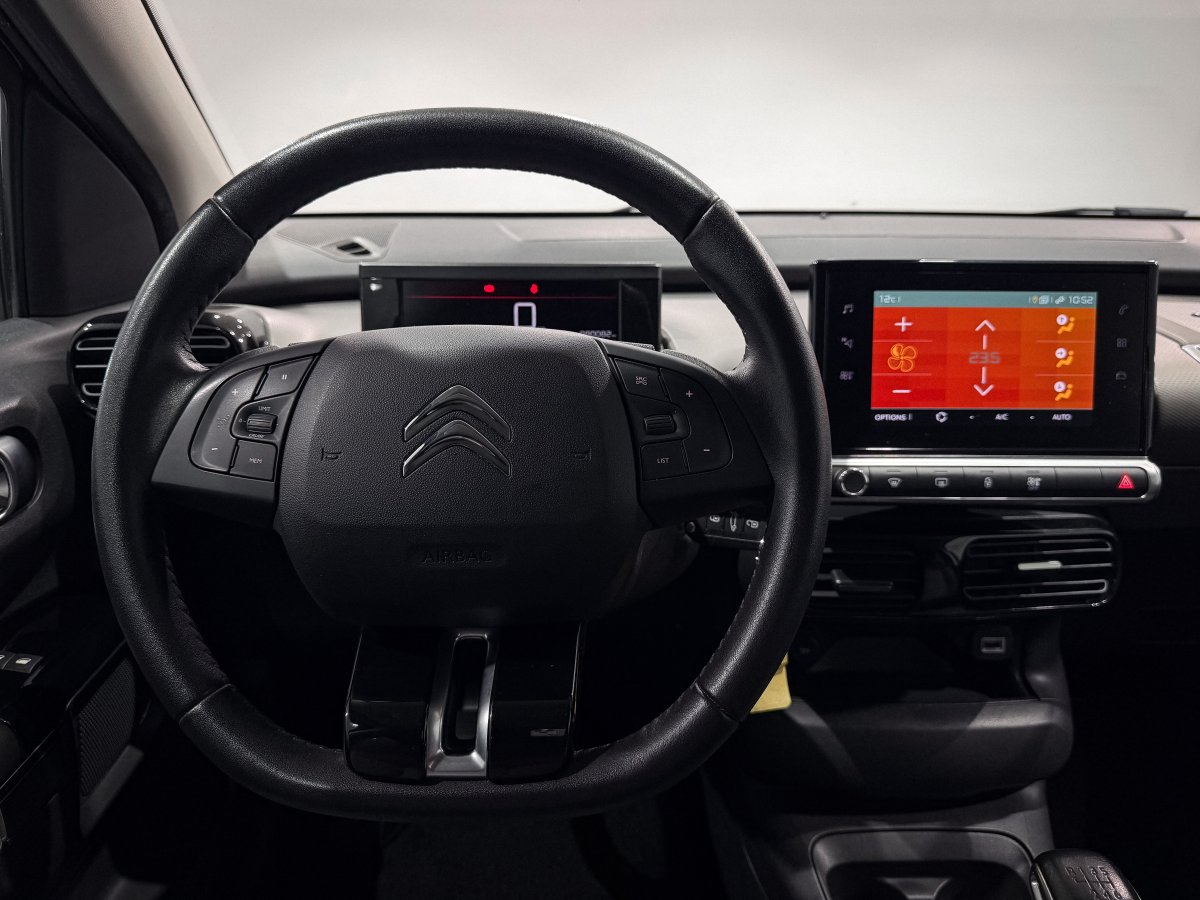Foto Citroen C4 Cactus 18