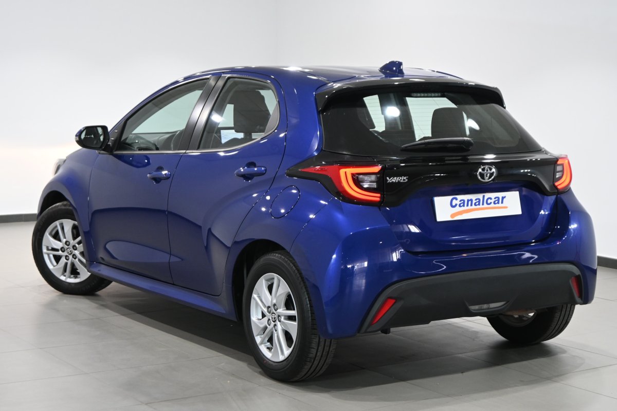 Foto Toyota Yaris 6