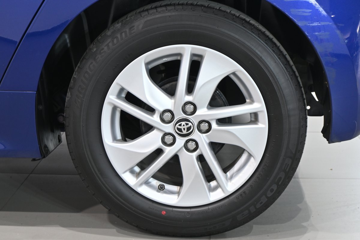Foto Toyota Yaris 28