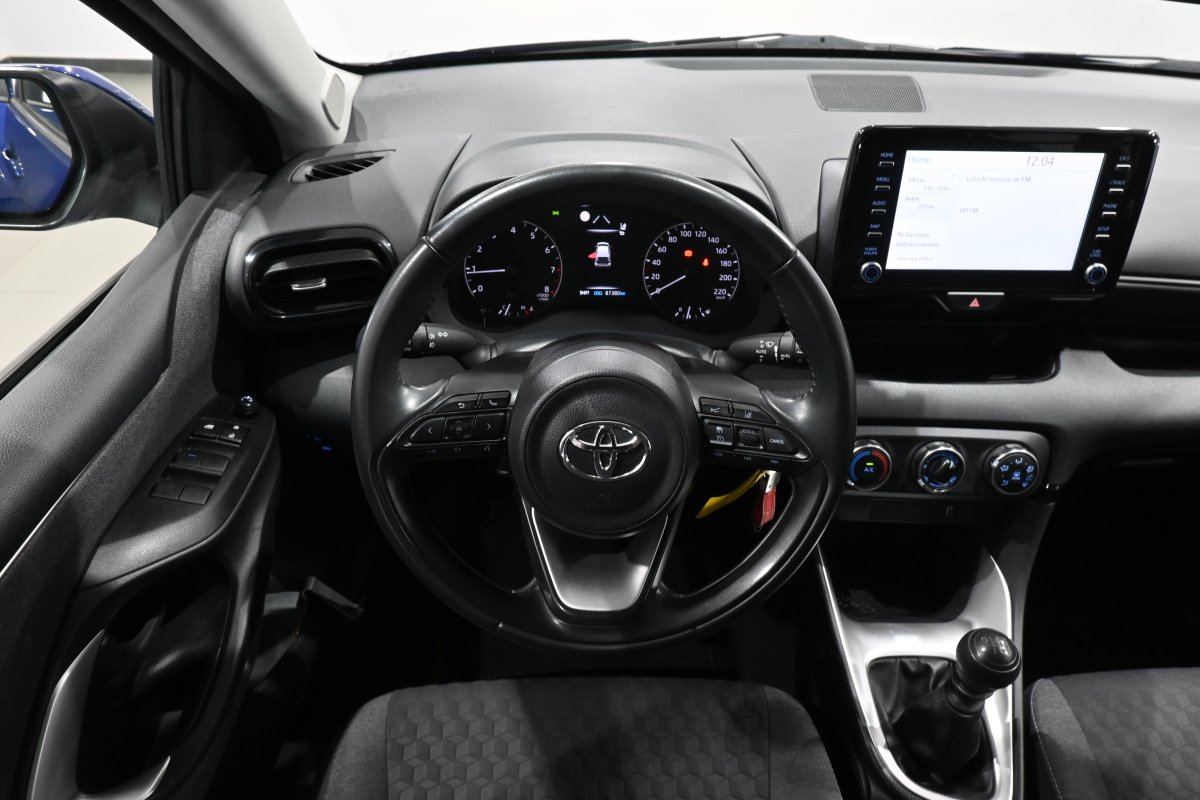 Foto Toyota Yaris 18