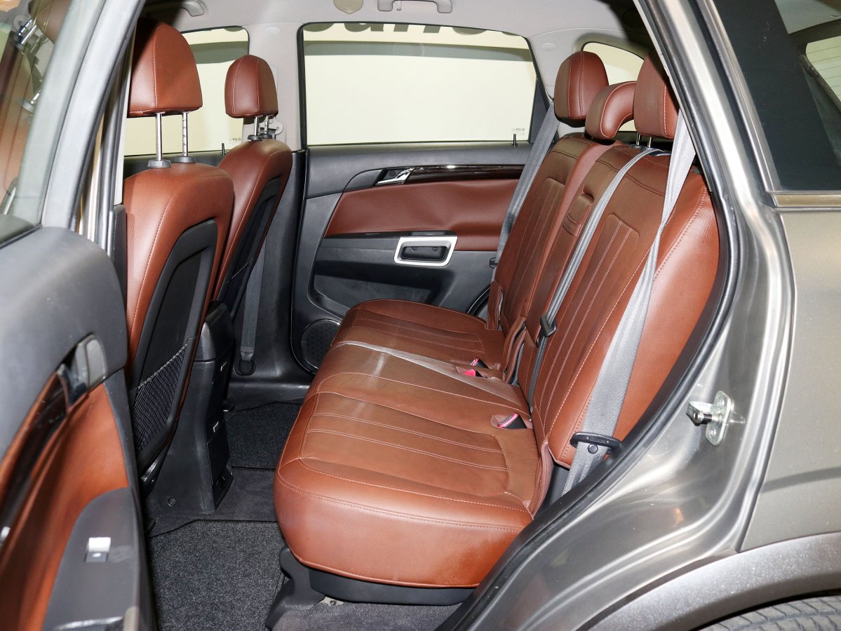 Foto Opel Antara 13