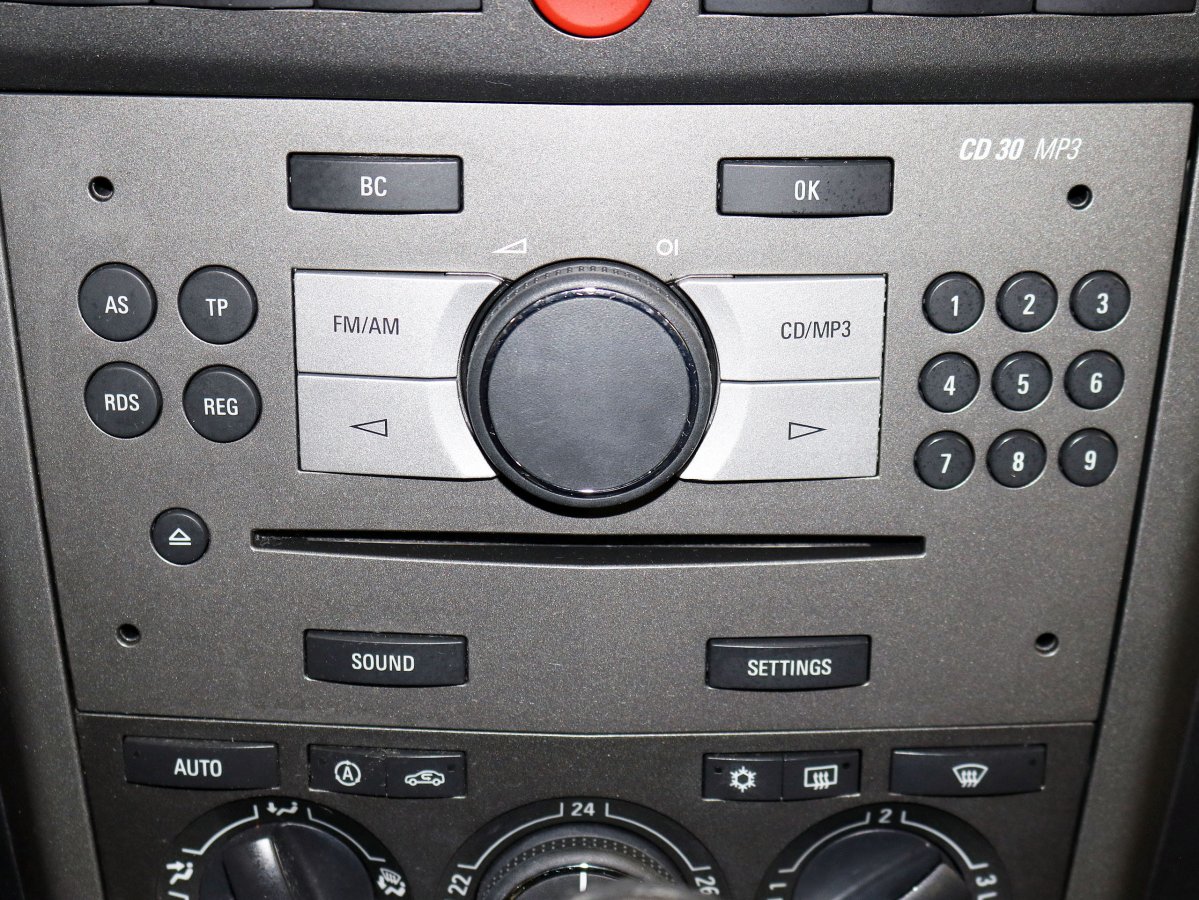 Foto Opel Antara 15