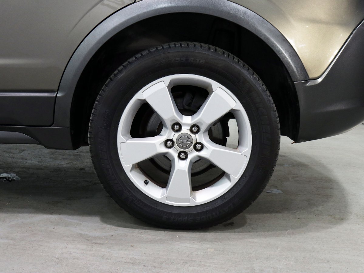 Foto Opel Antara 26