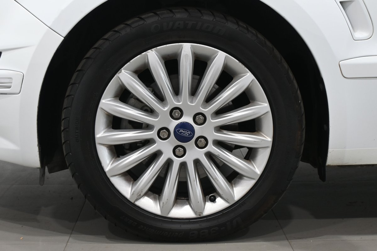 Foto Ford S-Max 27