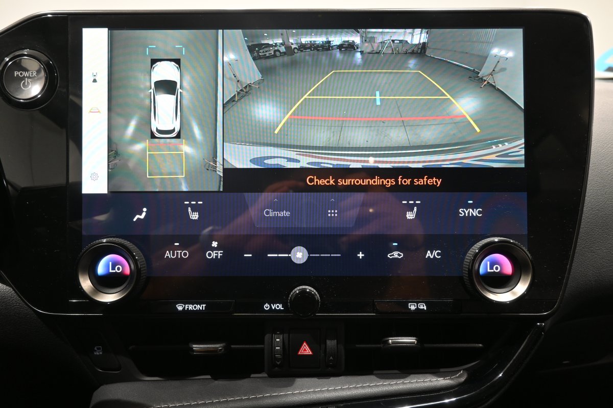 Foto Lexus NX 17