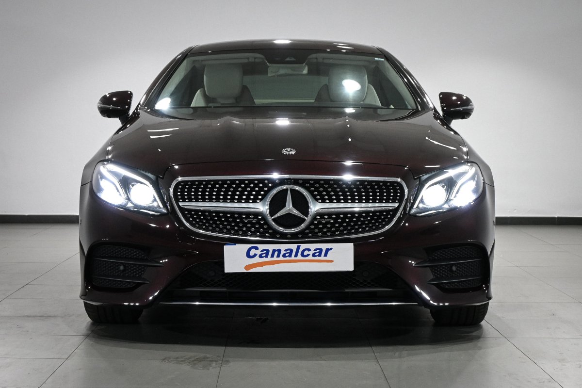 Foto Mercedes-Benz E 2