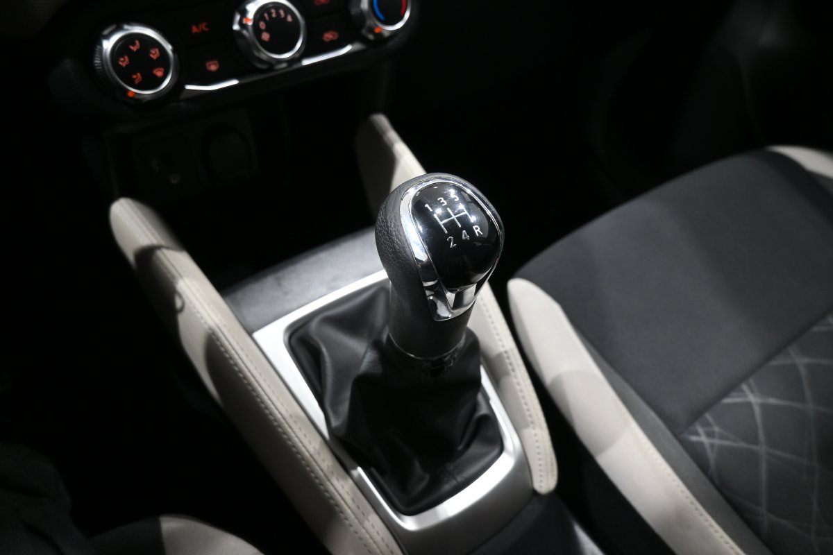 Foto Nissan Micra 19