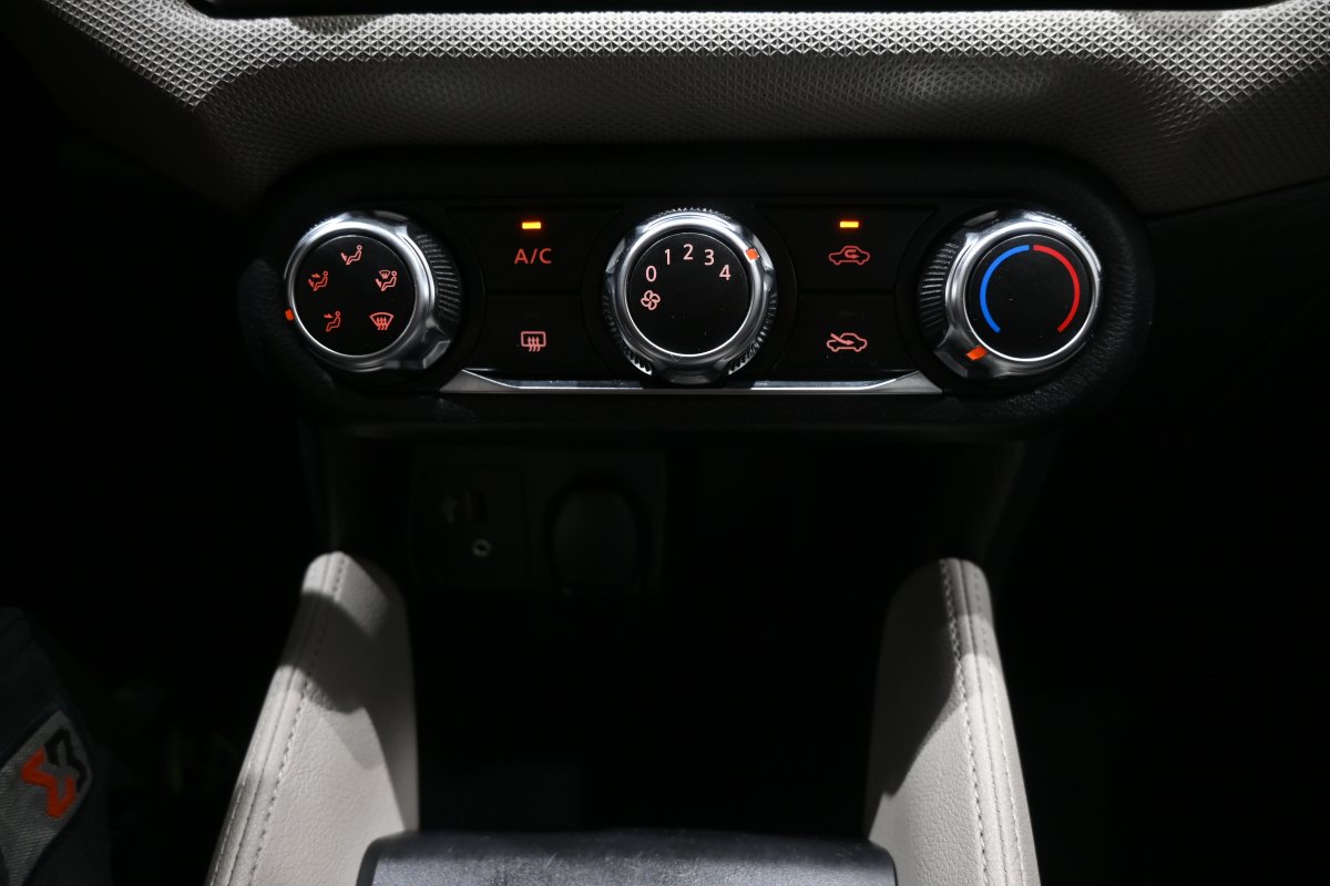 Foto Nissan Micra 16