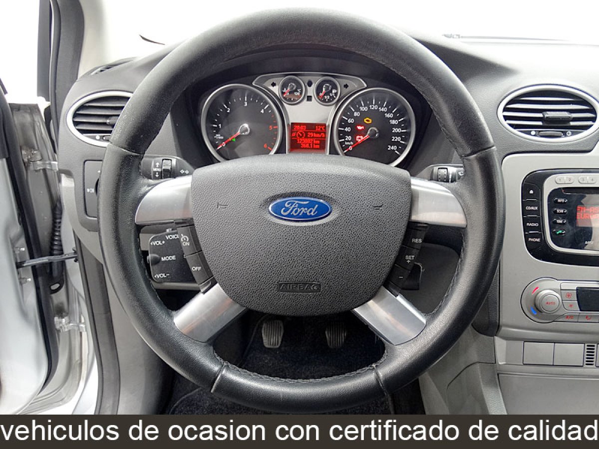 Foto Ford Focus 24