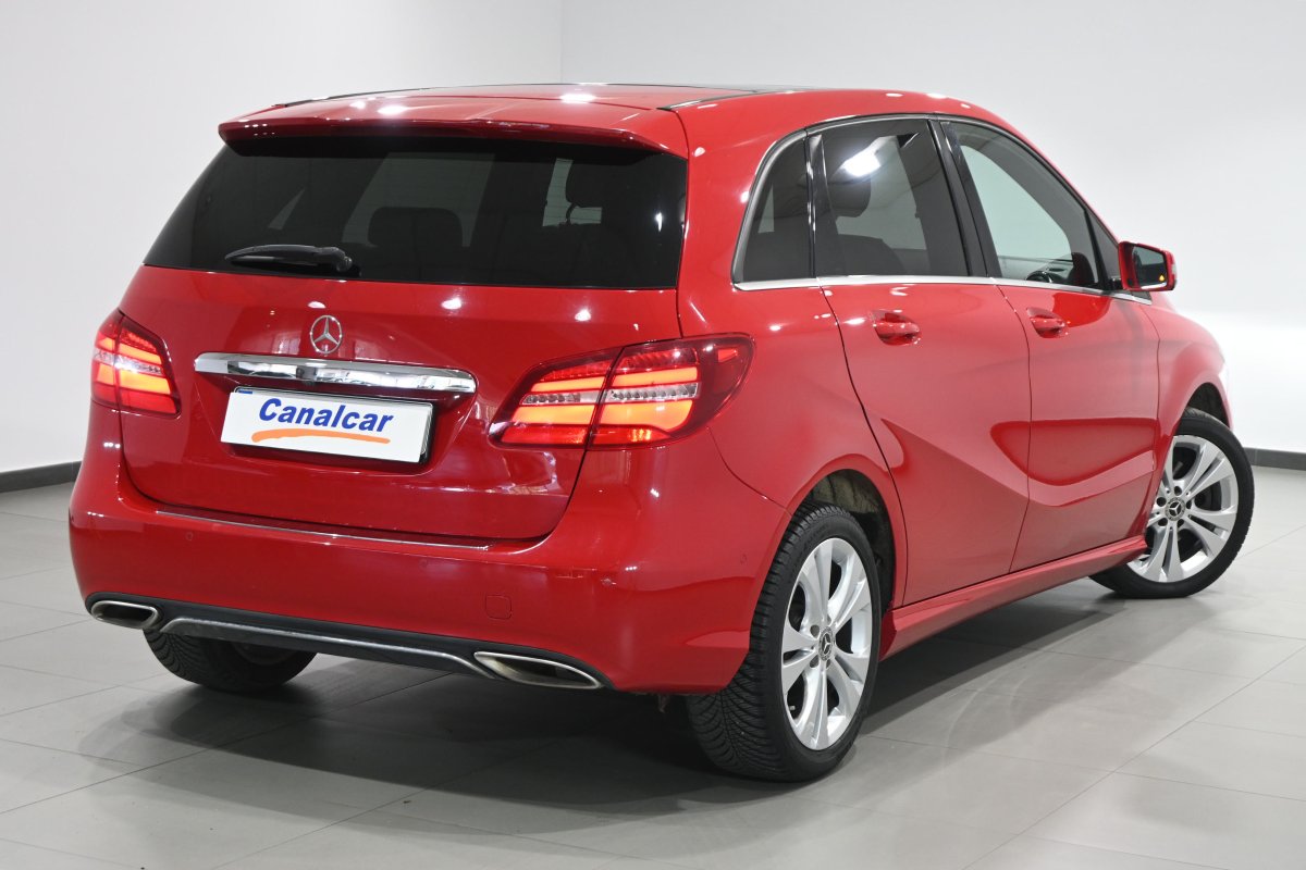 Foto Mercedes-Benz B 4