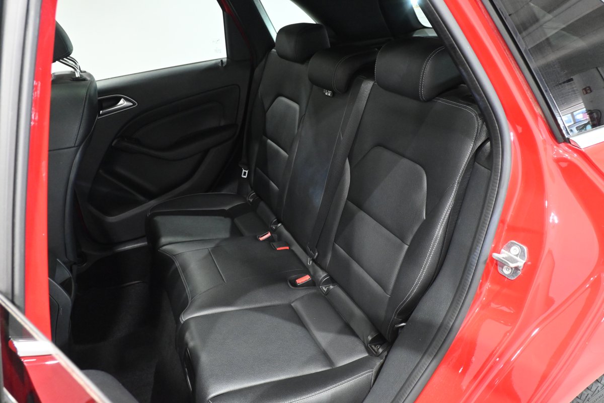 Foto Mercedes-Benz B 10