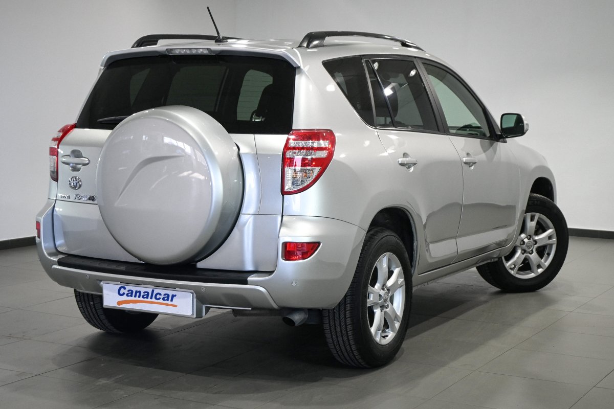 Foto Toyota RAV-4 4