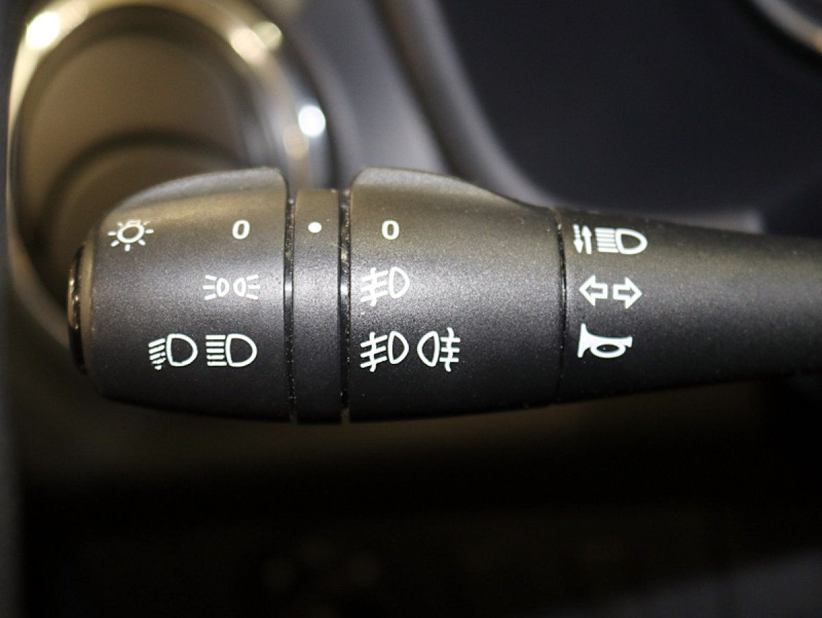 Foto Dacia Sandero 19