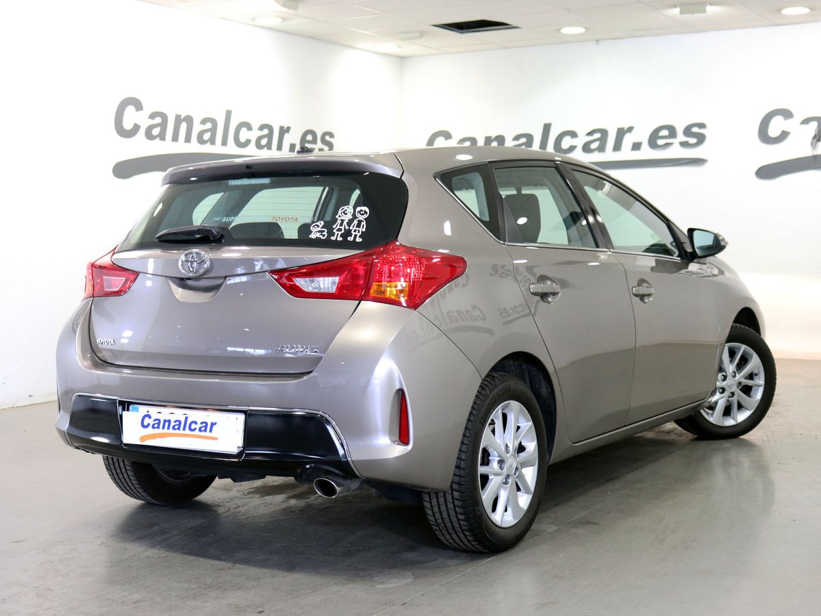 Foto Toyota Auris 4